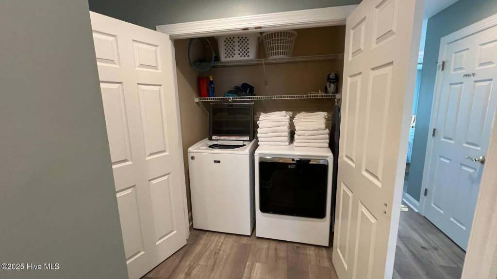 Oceanfront Holden Beach Large Luxury - Photo 28