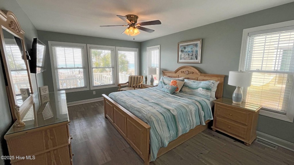 Oceanfront Holden Beach Large Luxury - Photo 30