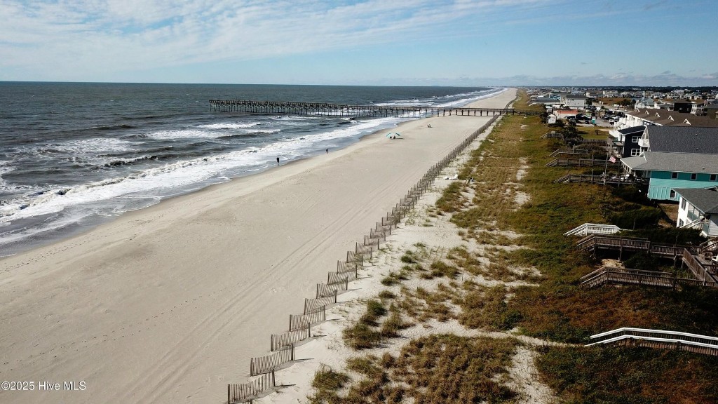 Oceanfront Holden Beach Large Luxury - Photo 32