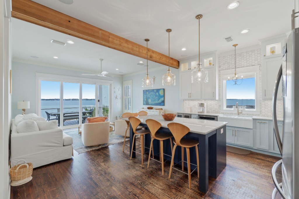 Beachfront Paradise - Photo 9