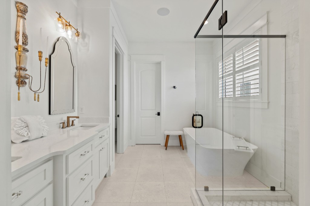 Beachfront Paradise - Photo 18