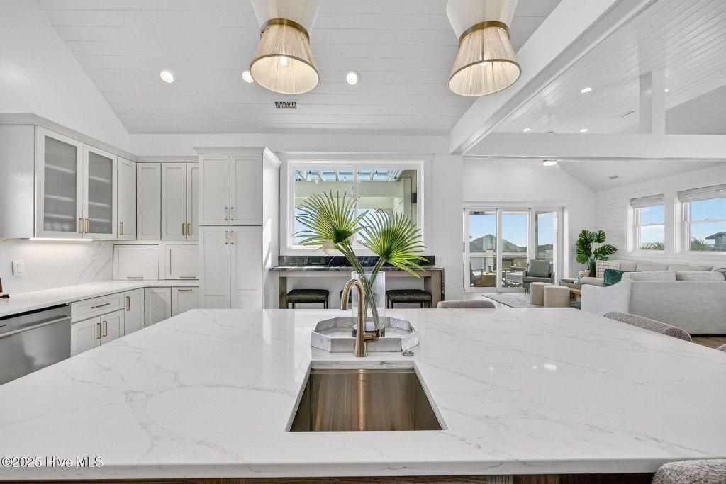 Bald Head Island Golf & Ocean View Haven - Interior 5