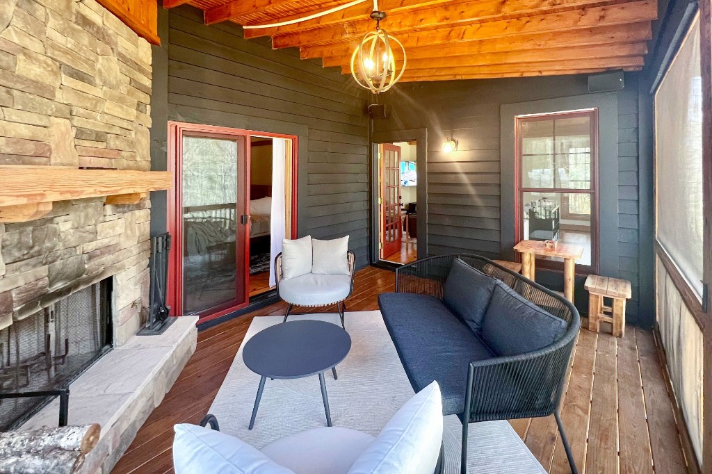 Western North Carolina Chalet w/ Game Room & Decks - Photo 2