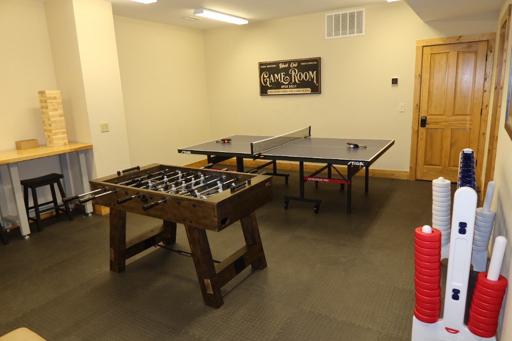 Western North Carolina Chalet w/ Game Room & Decks - Photo 26