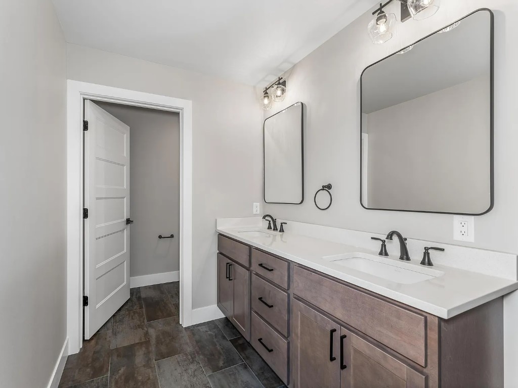 Co-Own a Northwoods Lake Retreat in Eagle River, WI — 6 Shares Available, Plum Managed - Interior 2