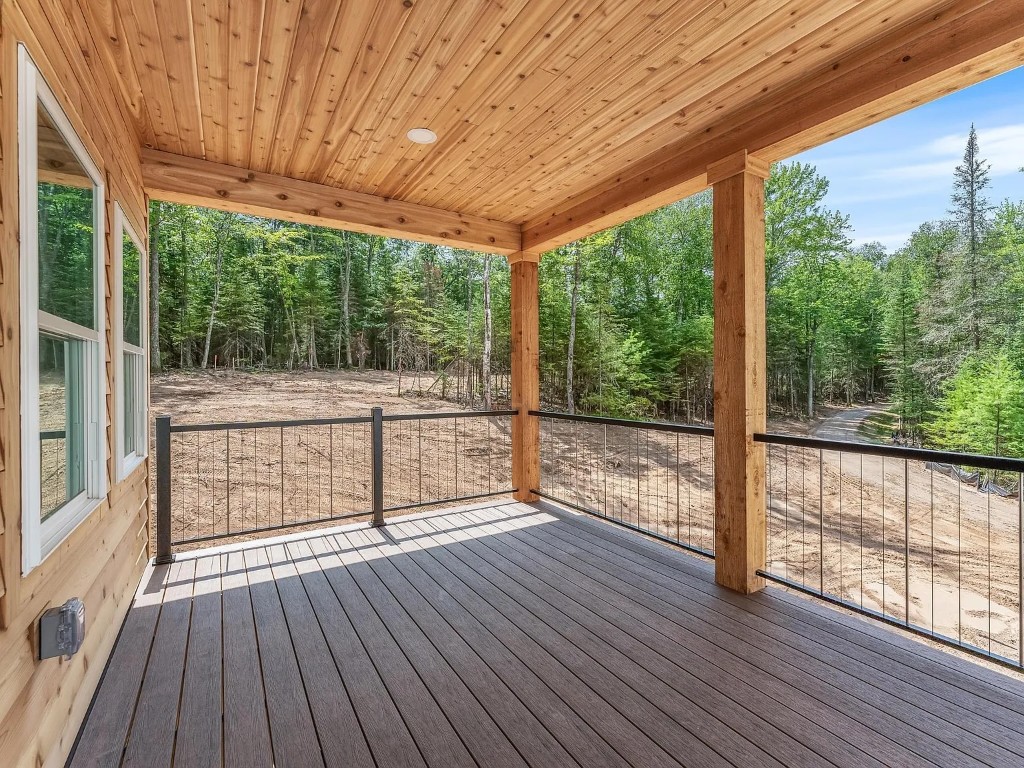 Co-Own a Northwoods Lake Retreat in Eagle River, WI — 6 Shares Available, Plum Managed - Interior 5